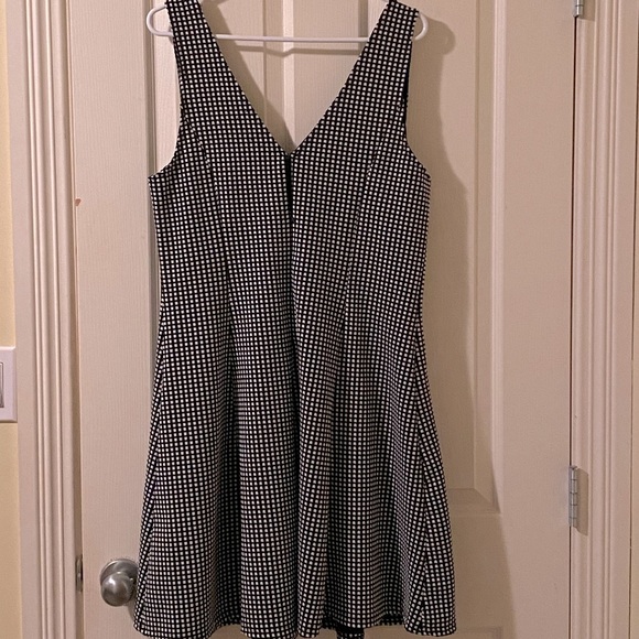 Black And White Checkered Dress - Picture 2 of 3